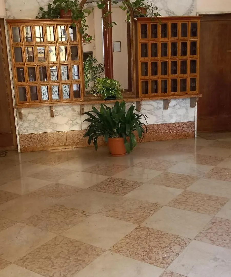Appartement Casamia Tra Navigli E Universita - Free Parking Milan